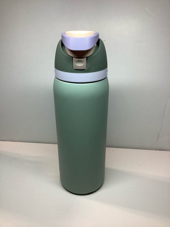 owala Other - Owala Insulated Water Bottle with Straw NEW 32 oz FreeSip